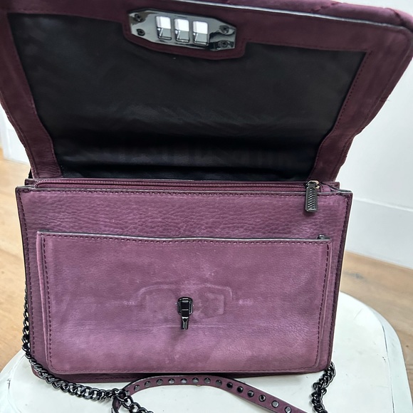 🦋SOLD🦋 Rebecca Minkoff suede crossbody bag, plum color - Picture 3 of 6